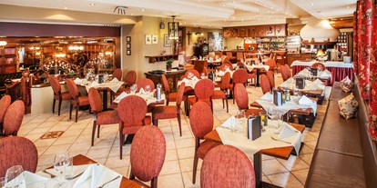 Essen-gehen - Sitzplätze im Freien - Maishofen - Restaurant Cella Central