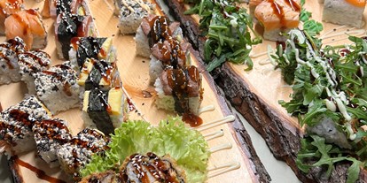 Essen-gehen - zum Mitnehmen - Anthering - Amidaa Sushi