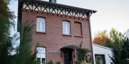 Essen-gehen - rollstuhlgerecht - Siegburg - Traubenwirt in der Villa Waldesruh