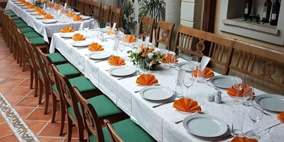 Essen-gehen - Mahlzeiten: Abendessen - Gerne arrangieren wir Ihre Feierlichkeiten. - Cafe Restaurant Fischer
