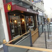 Restaurant - Außenansicht - Cafe Plauscherl