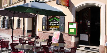 Essen-gehen - Sitzplätze im Freien - Salzburg-Stadt Salzburger Neustadt - Spicy Spices