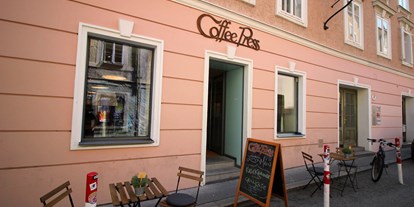 Essen-gehen - Sitzplätze im Freien - Salzburg-Stadt Salzburger Altstadt - Coffee Press