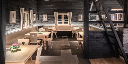 Essen-gehen - Sitzplätze im Freien - Trentino-Südtirol - Restaurant Meggima am See