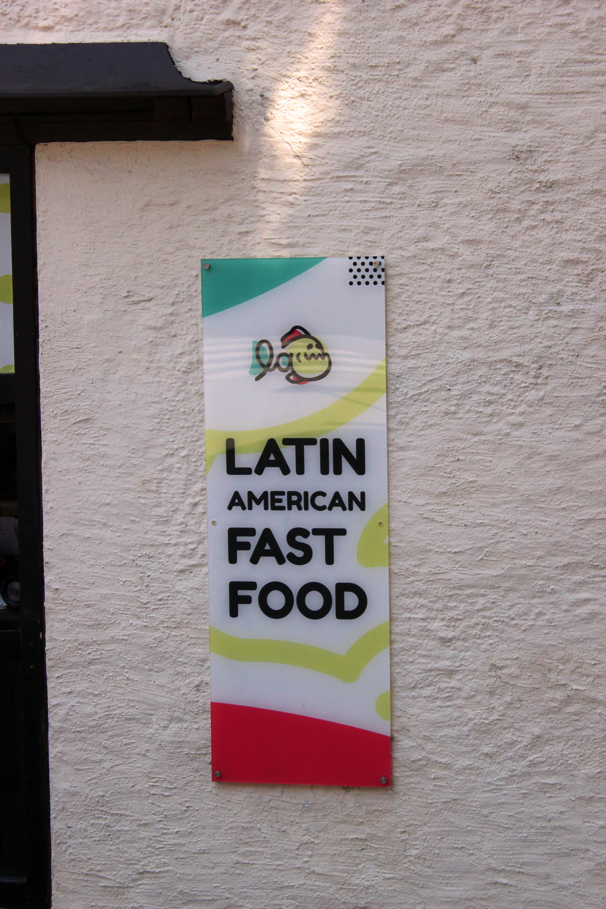 Restaurant - La Pirana Latin American Fast Food