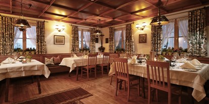 Essen-gehen - Gerichte: Fondue & Raclette - Lechleiten - Rote Wand Fondue Stuben