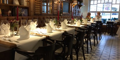 Essen-gehen - Sitzplätze im Freien - Österreich - Café-Brasserie Petrus