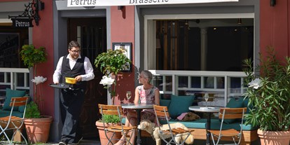 Essen-gehen - Ambiente: gehoben - Möggers - Café-Brasserie Petrus