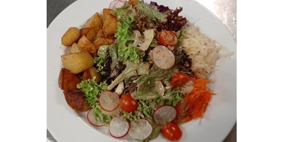 Essen-gehen - Preisniveau: €€ - Randersacker - Großer bunter Salatteller
14.90 € - SophienBäck