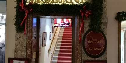 Essen-gehen - rollstuhlgerecht - Oberwinkl (Elsbethen) - Gleich bei Mozarts Geburtshaus findet man das Cafe Mozart in der Getreidegasse - Cafe Mozart