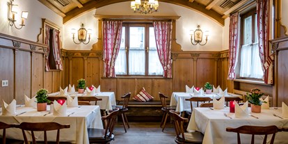 Essen-gehen - grüner Gastgarten - Hallwang (Hallwang) - Hopfenstube - Braurestaurant Imlauer
