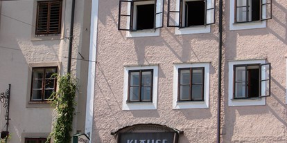 Essen-gehen - Sitzplätze im Freien - Salzburg-Stadt Salzburger Altstadt - Zur Klause am Tor