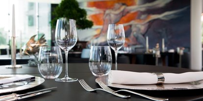 Essen-gehen - Mahlzeiten: Abendessen - Salzburg-Stadt Salzburger Altstadt - Ikarus, Restaurant im Red Bull Hangar-7