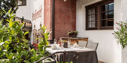 Essen-gehen - Mahlzeiten: Abendessen - Osttirol - STRASSERWIRT RESTAURANT  - Strasserwirt Herrenansitz zu Tirol