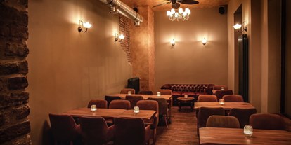 Essen-gehen - Preisniveau: €€ - PLZ 50670 (Deutschland) - Lounge Area von Barito (Restaurant & Bar) in Köln - barito