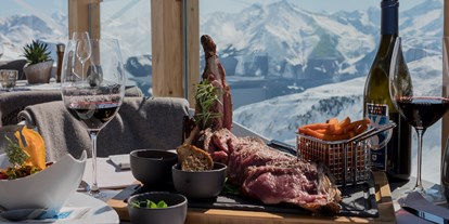 Essen-gehen - rollstuhlgerecht - Gagering - Gourmetlounge auf 2350m mit Sky Terrasse - Wedelhütte