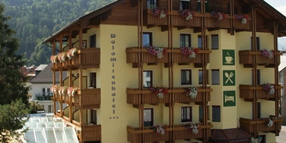 Essen-gehen - Sitzplätze im Freien - Tirol - Dolomitenhotel Lienz - Cafe Restaurant Paradiso
