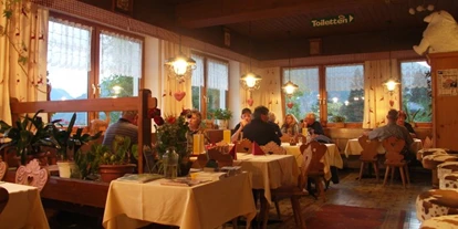 Essen-gehen - Mahlzeiten: Abendessen - Obergarten - Gasthaus Panorama am Wetterstein