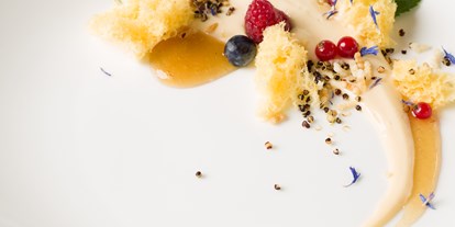 Essen-gehen - Art der Küche: französisch - eine Dessert Creation  - Restaurant Hotel Pfaffenkeller