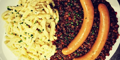 Essen-gehen - Gerichte: Schnitzel - Schwäbische Alb - Linsen mit Spätzle und 1 Paar Saiten - Restaurant und Weinstube Anker