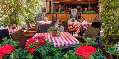 Essen-gehen - Gerichte: Gegrilltes - Baden-Württemberg - Im Sommer das beste Platz, unsere Terrasse - Restaurant Hasen
