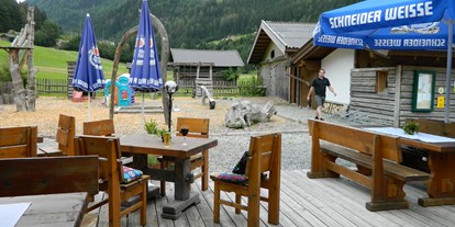 Essen-gehen - Ambiente: urig - Tiroler Oberland - Spielplatz mit Indoorbereich - Restaurant Fischteich