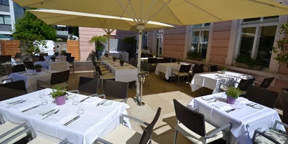 Essen-gehen - rollstuhlgerecht - Salzburg-Stadt Liefering - Andreas Mayerhofer - Restaurant Brunnauer