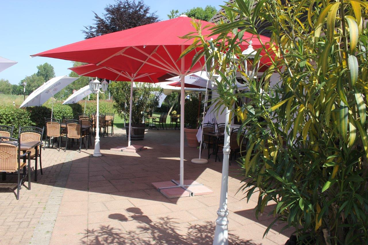 Restaurant: Terrasse - Löfflers Parkrestaurant