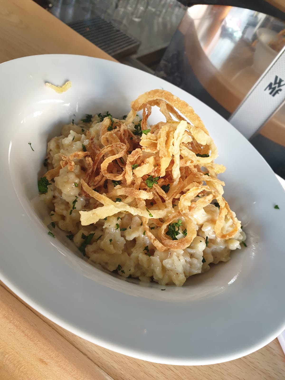 Essen-gehen - Mahlzeiten: Mittagessen - Bayern - Eine reichhaltige Auswahl an leckeren Speisen erwartet Dich beim Germeringer - das griabige Wirtshaus. In unserem Restaurant legen wir großen Wert auf regionale Produkte. - Germeringer - das griabige Wirtshaus