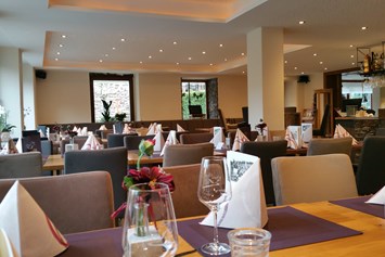 Restaurant: Restaurant - Hotel Restaurant Weinhaus Berg
