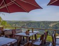 Restaurant: Biergarten mit Blick auf das Rheintal - Loreleyblick Maria Ruh