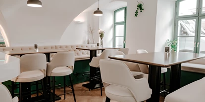 Essen-gehen - Sitzplätze im Freien - Wien Wieden - Specht