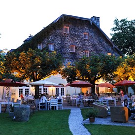 Restaurant: Außenansicht Garten - ****Hotel und Restaurant Schlosswirt zu Anif