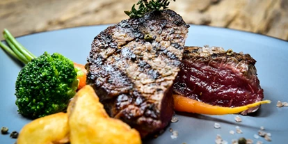 Essen-gehen - Ambiente: klassisch - Feinste Österreichische Rinderfilets im Gasthof Bayrischer Hof in Wels - Gasthof Bayrischer Hof