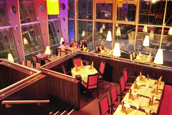Restaurant: Panoramarestaurant Glashaus, Abend, innen - Panoramarestaurant Glashaus