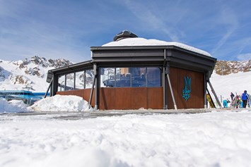 Restaurant: Schneekristall Pavillon © Stubaier Gletscher / Tom Bause - Schneekristall Pavillon