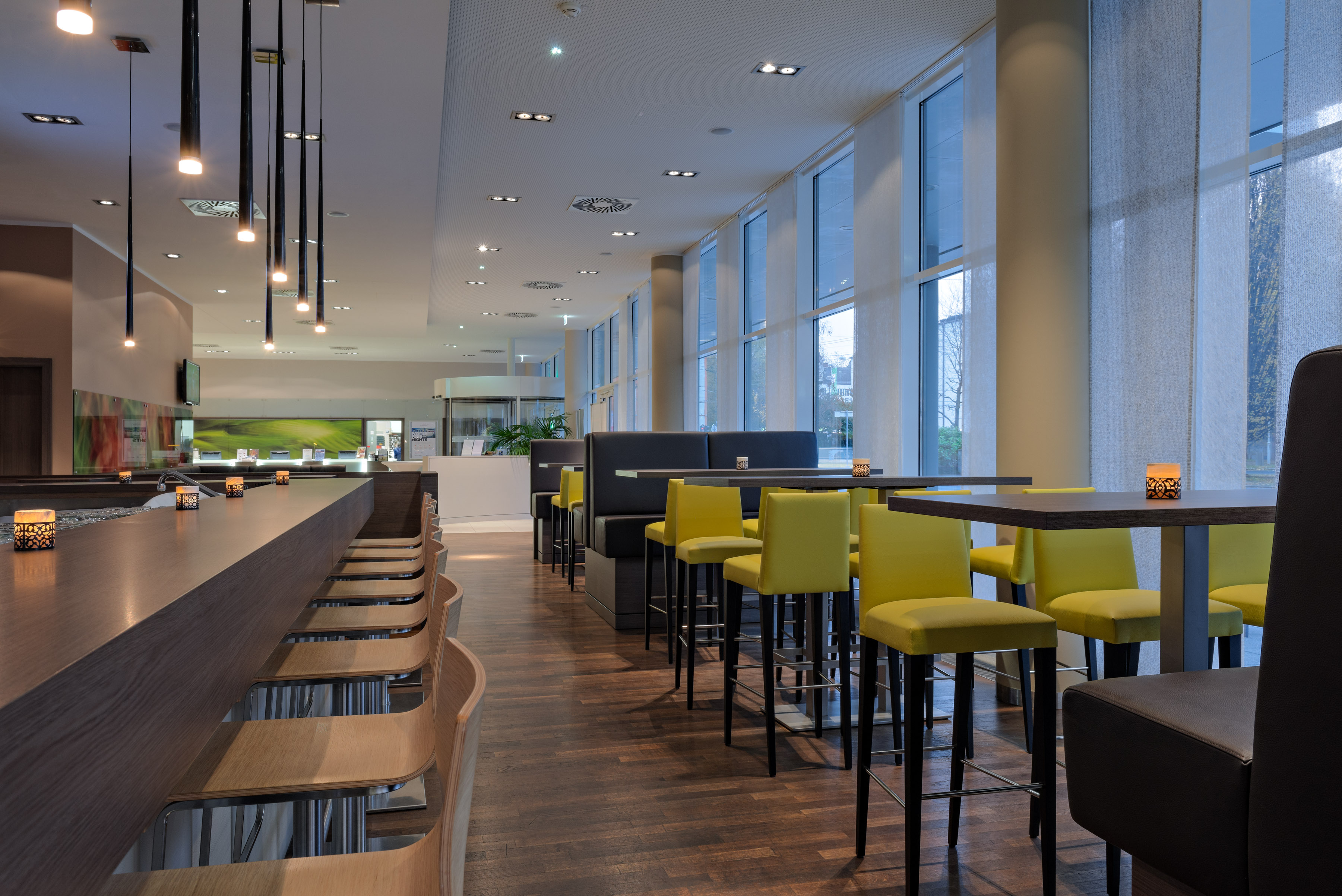 Essen-gehen - Oberösterreich - SQUARE - Cafe, Bar, Lounge, Restaurant