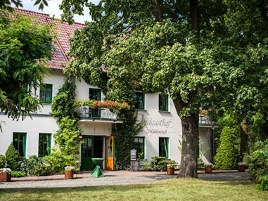 Restaurant: Außen Ansicht Landgasthof zum Mühlenteich - Landgasthof zum Mühlenteich