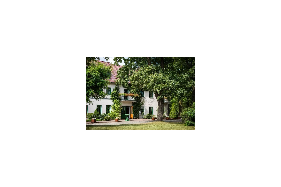 Restaurant: Außen Ansicht Landgasthof zum Mühlenteich - Landgasthof zum Mühlenteich