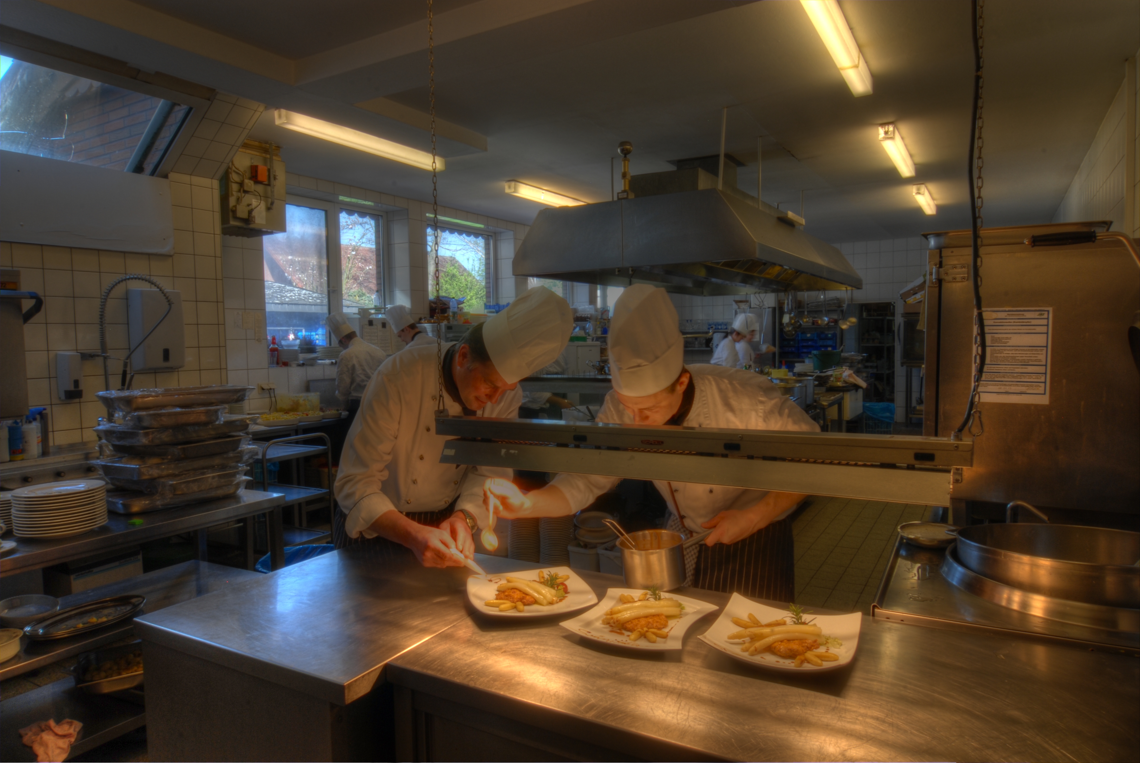 Restaurant: Küche - Hotel-Landrestaurant Schnittker