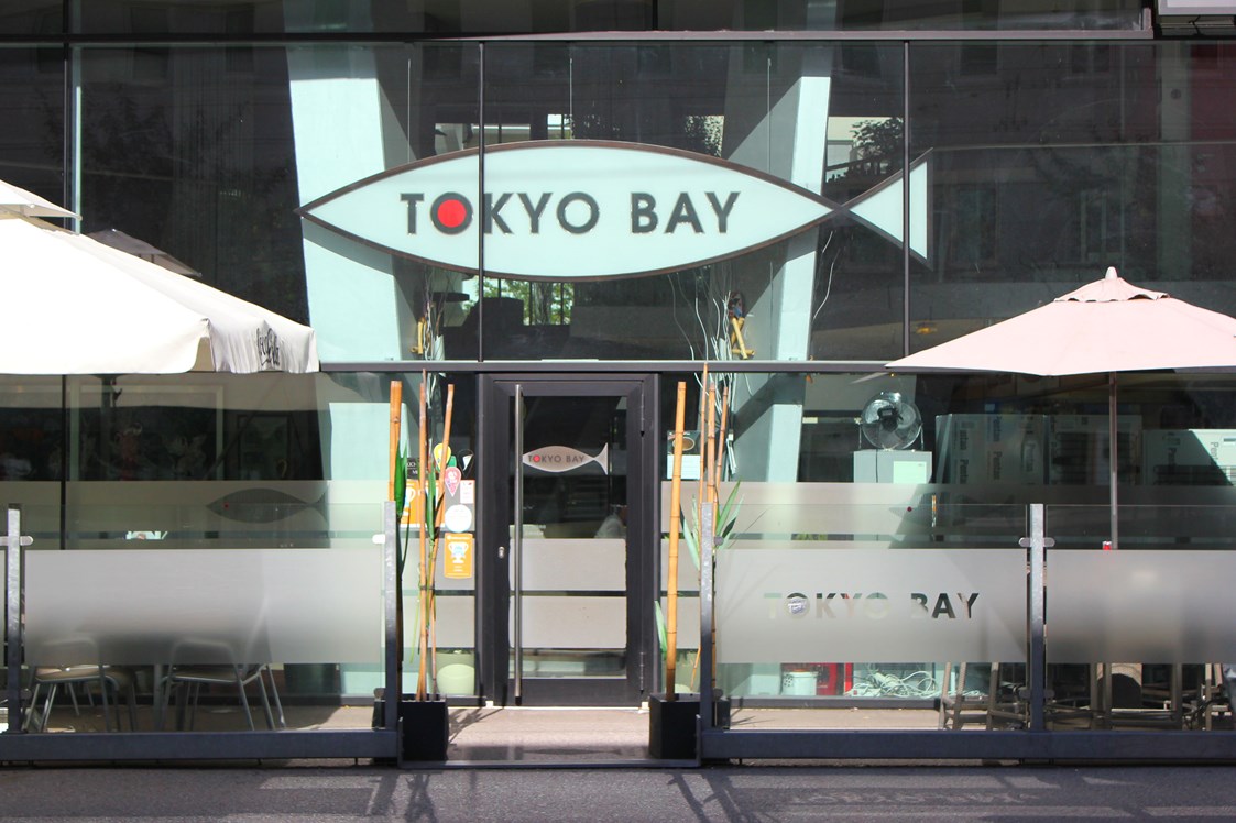 Restaurant: Tokyo Bay