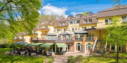 Essen-gehen - Ambiente: klassisch - Außenansicht - Restaurant "Schröders" im Kurhaus am Inselsee