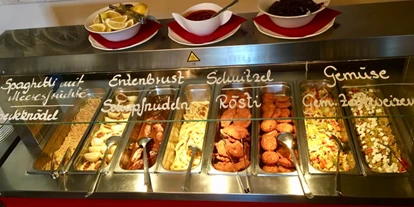 Essen-gehen - Ambiente: klassisch - Tägliches Mittagsbuffet von Dienstag-Samstag (11:30 bis 14:00 Uhr) um nur 9,90 pro Person.
Suppe, Salate, Hauptspeisen und 2 Desserts inklusive!! - Fürstenbräu