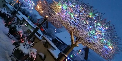Essen-gehen - Mahlzeiten: Mittagessen - Steiermark - Terrasse im Winter - Knappenwirt