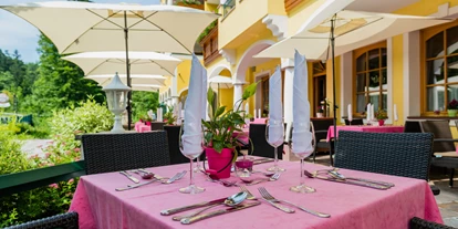 Essen-gehen - Hof bei Salzburg - Die Fischerwirt-Terrasse - Landgasthof Fischerwirt