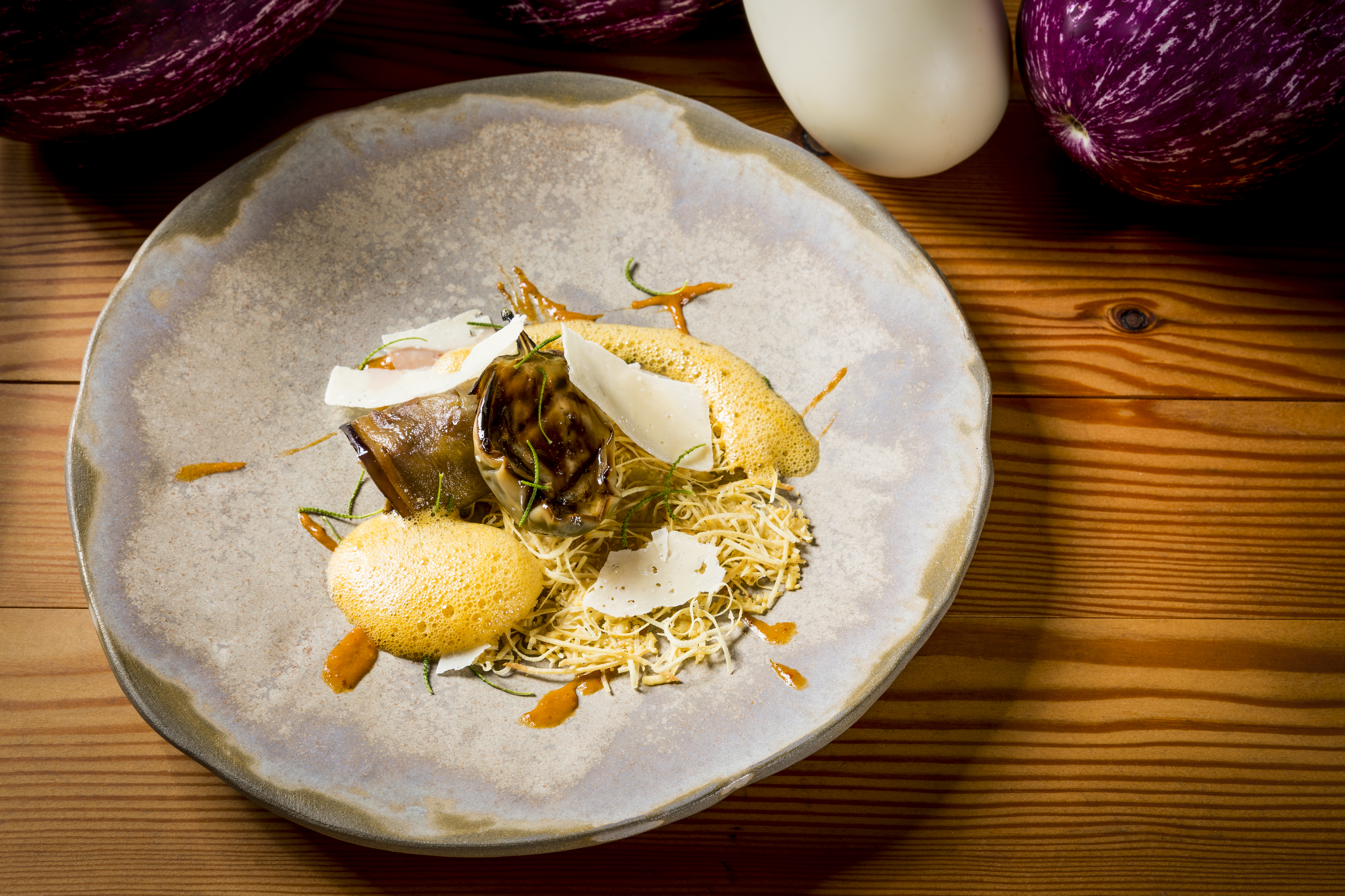 Essen-gehen - Hauben: 2 Hauben - „Unsere Teller sind eine Bühne für die bäuerliche Landwirtschaft.“ Astrid und Andreas Krainer’s neue Steirische Küche in Peter Roseggers Waldheimat. - Hotel Restaurant Café Krainer