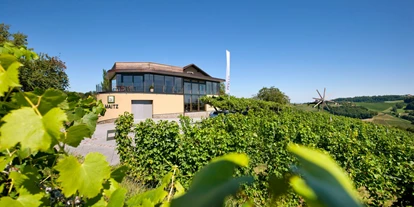 Essen-gehen - PLZ 8423 (Österreich) - Hausansicht Weingut Wirtshaus Weinhotel Wolfgang Maitz - Weingut - Wirtshaus Maitz Wolfgang