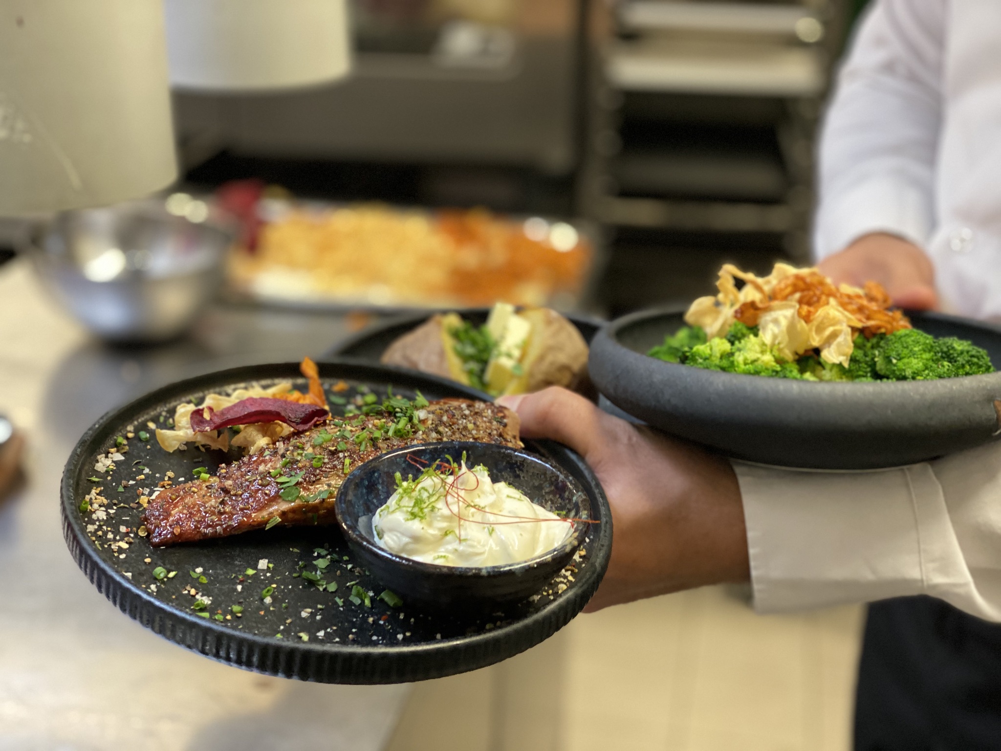 Essen-gehen - PLZ 30855 (Deutschland) - Lunch & Dinner im Hotel Wegner, Max`es Restaurant Hannover Langenhagen - Restaurant Max´es im Hotel Wegner