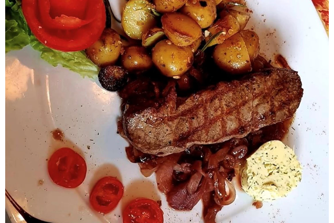 Restaurant: Restaurant Akropolis