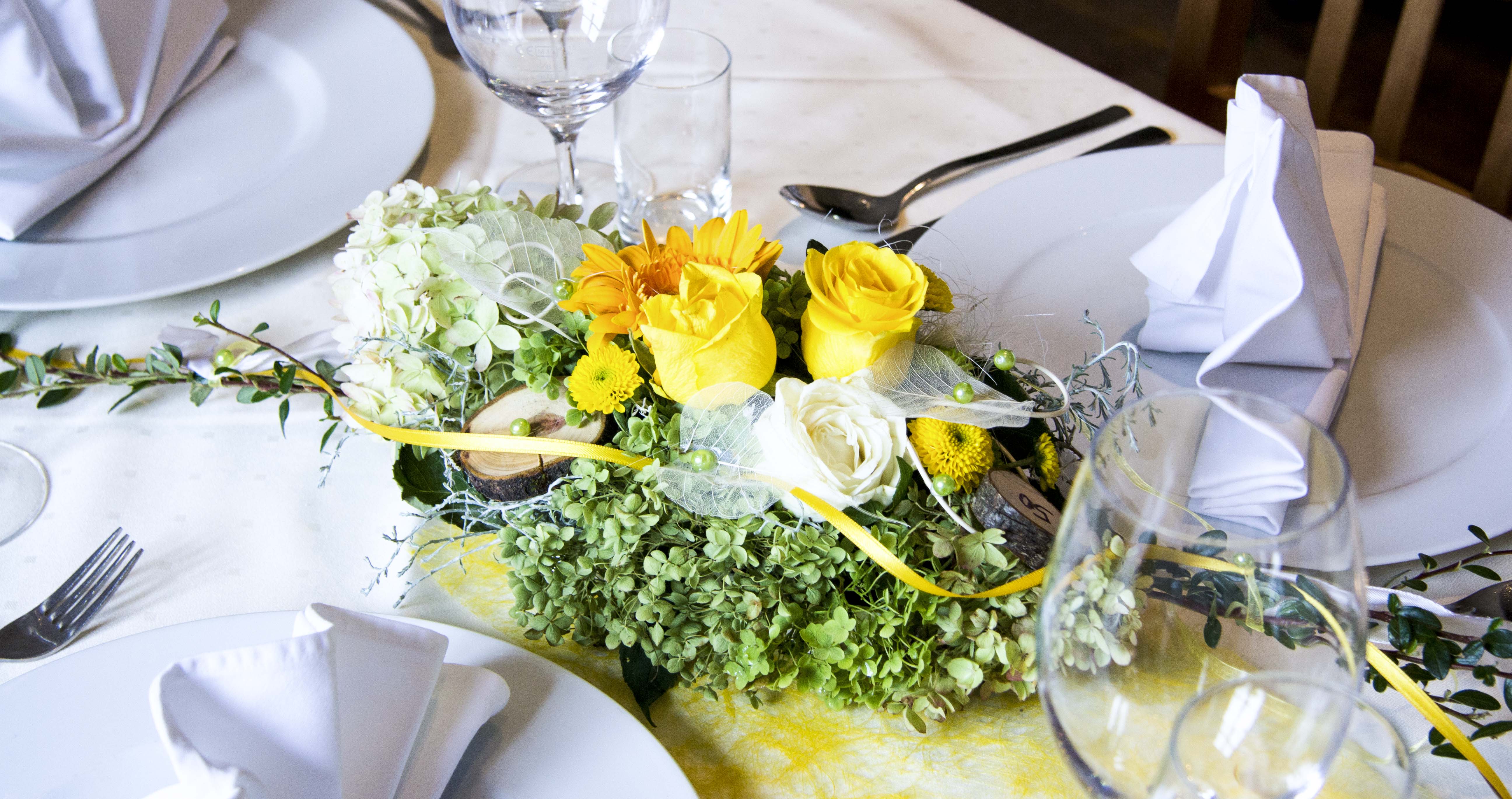 Essen-gehen - Sitzplätze im Freien - Salzburg - Gasthof Neumayr